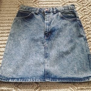 Vintage 90s acid wash jean skirt size 10/30